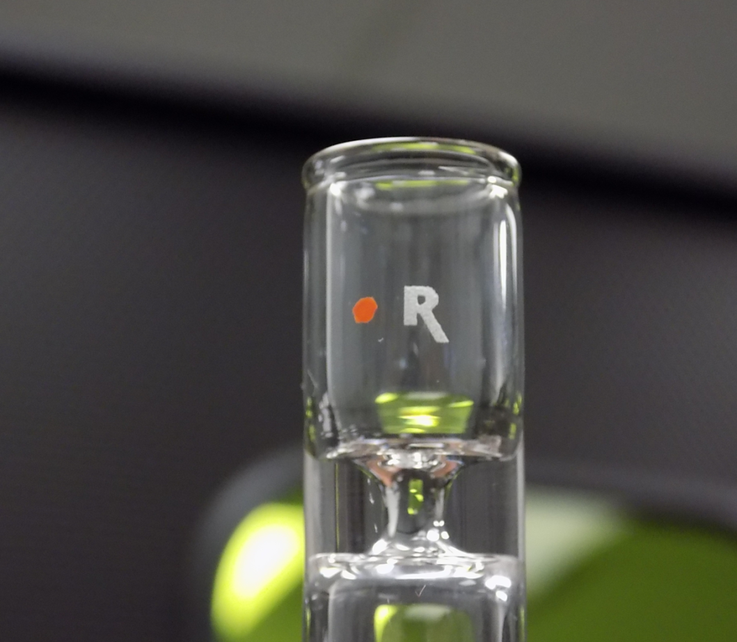 marcacion-laser-sobre-vidrio