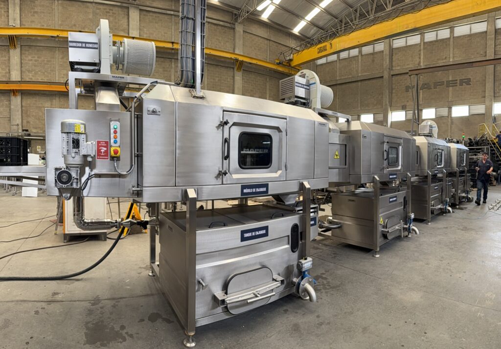 Lavadora de canastas industrial: Cómo optimizar la inocuidad en plantas de alimentos